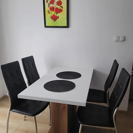 Mieszkanie 3 Pokojowe * Mieroszyno