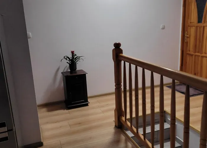 Mieszkanie 3 Pokojowe *